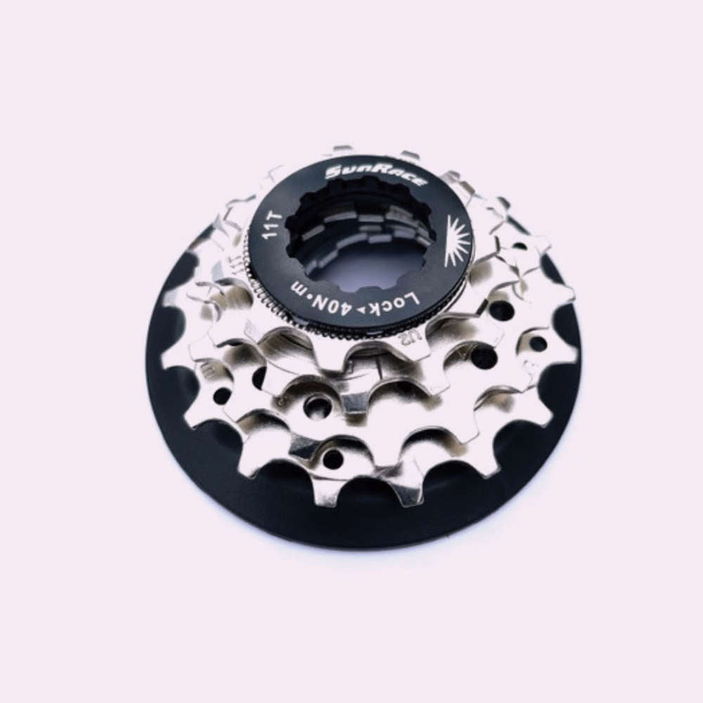 Brompton Sprocket set (4-spd) incl chain guide disc 3/32&#39; 9-spline - 11/13/15/18T Q102695